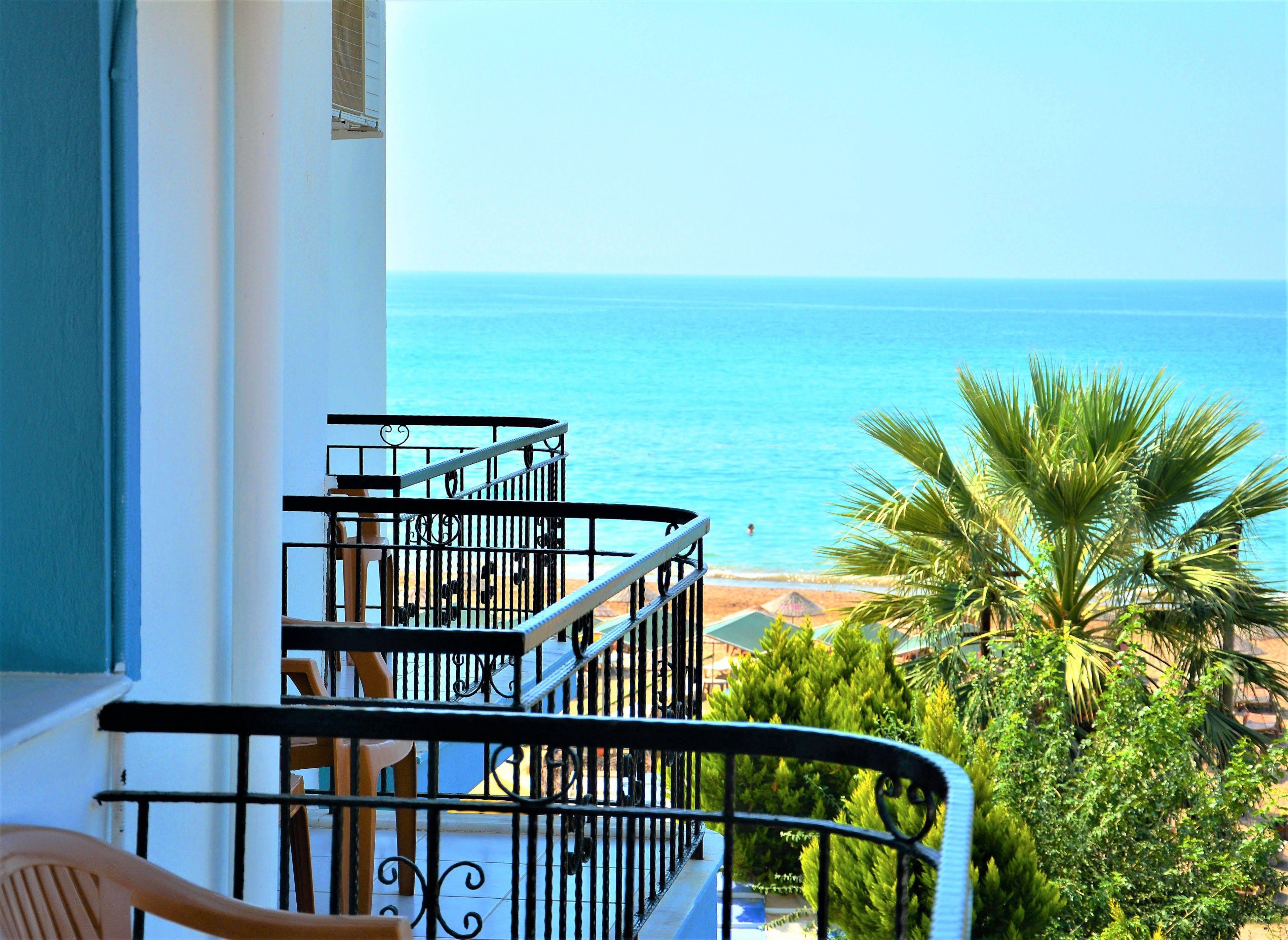 Gumuldur Mavi Deniz Hotel Luaran gambar